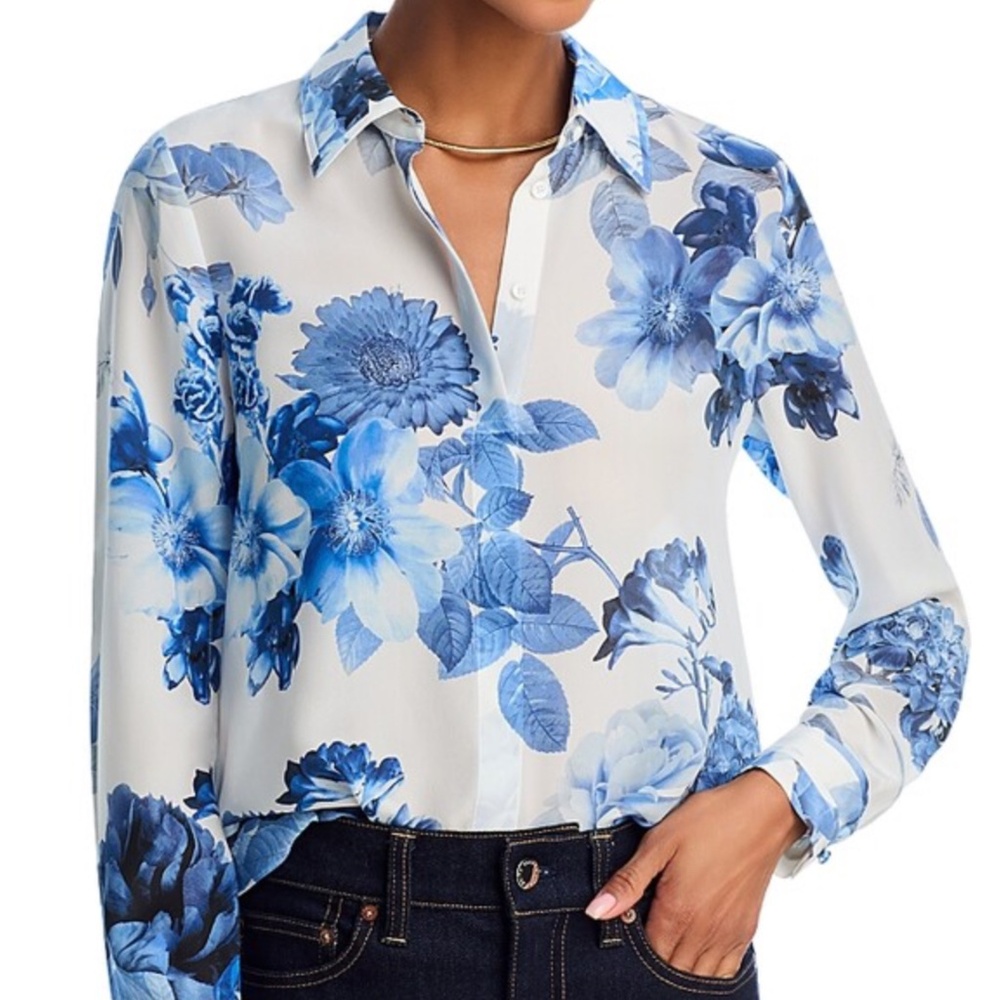 NWT Alice + Olivia Willa White/Blue Floral Silk Top Sz. MEDIUM